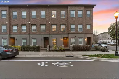 28829 SW Villebois Dr, Wilsonville, OR 97070 - Photo 1