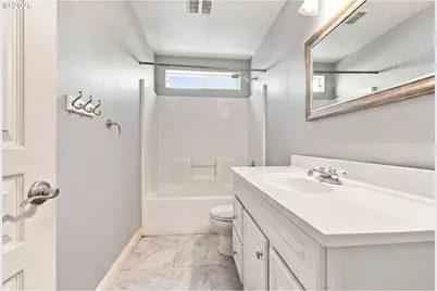 18190 SW Maidenfern Ln, Sherwood, OR 97140 - Photo 20