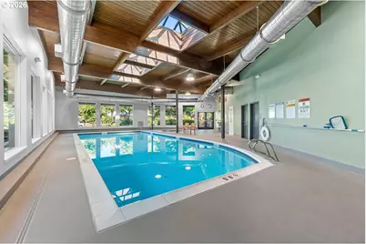 303 N Hayden Bay Dr, Portland, OR 97217 - Photo 26