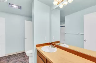 6260 SW Erickson Ave, Beaverton, OR 97008 - Photo 18