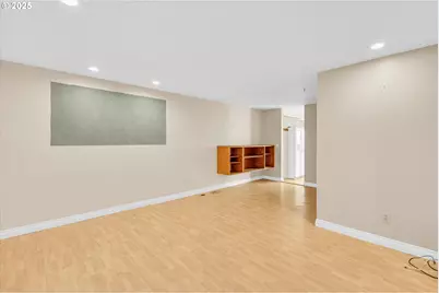 6260 SW Erickson Ave, Beaverton, OR 97008 - Photo 4