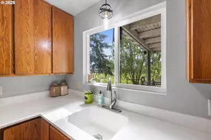 1175 Northside Rd, Sutherlin, OR 97479 - Photo 20