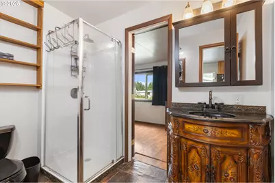 1175 Northside Rd, Sutherlin, OR 97479 - Photo 26