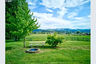 1175 Northside Rd, Sutherlin, OR 97479 - Photo 46