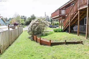 610 Tiara St, Lakeside, OR 97449 - Photo 28