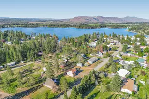 127 S Mike Rd, Tygh Valley, OR 97063 - Photo 2