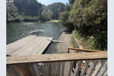 6260 Black Bear Rd, Florence, OR 97439 - Photo 8