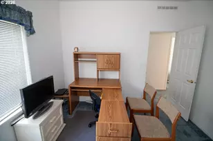 613 Glenbrook Cir, Florence, OR 97439 - Photo 34