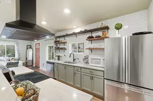 5219 SE Knapp St, Portland, OR 97206 - Photo 8