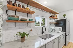 5219 SE Knapp St, Portland, OR 97206 - Photo 6