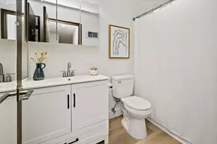 3018 SW Carson St, Portland, OR 97219 - Photo 26