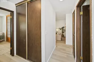 3018 SW Carson St, Portland, OR 97219 - Photo 22