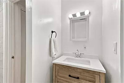 7548 S Kelly Ave, Portland, OR 97219 - Photo 24