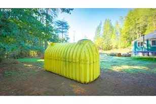 63450 Fairview Rd, Coquille, OR 97423 - Photo 26