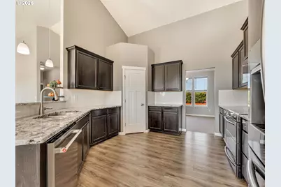36267 Arvid Carlson Ln, Astoria, OR 97103 - Photo 8