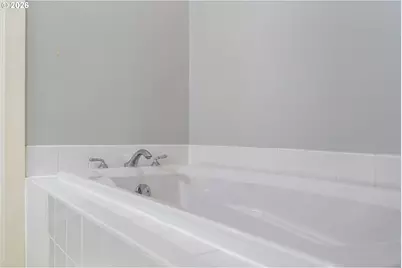 10247 NW Village Heights Dr, Portland, OR 97229 - Photo 36