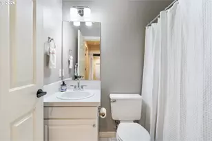 10247 NW Village Heights Dr, Portland, OR 97229 - Photo 40