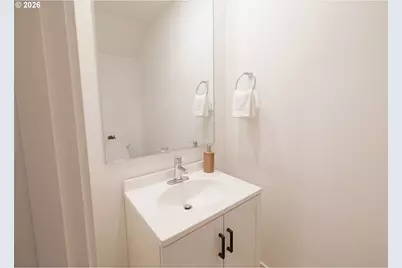 934 H Ave, Seaside, OR 97138 - Photo 18