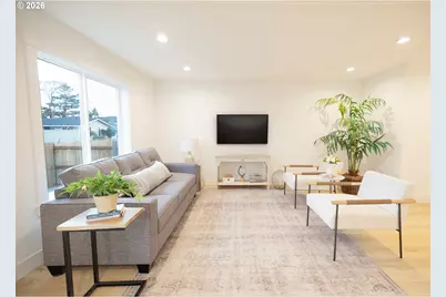 934 H Ave, Seaside, OR 97138 - Photo 6