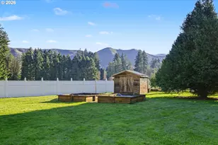 43950 McKenzie Hwy, Walterville, OR 97489 - Photo 34