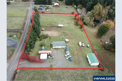 34125 E Lacomb Rd, Lebanon, OR 97355 - Photo 2