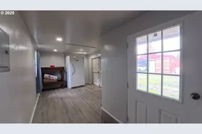 34125 E Lacomb Rd, Lebanon, OR 97355 - Photo 26