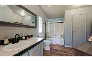 34125 E Lacomb Rd, Lebanon, OR 97355 - Photo 6