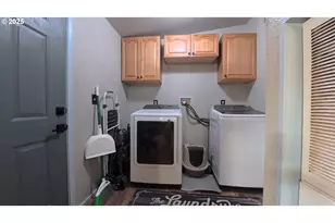 34125 E Lacomb Rd, Lebanon, OR 97355 - Photo 16