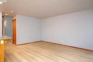 10905 SE Henderson St, Portland, OR 97266 - Photo 14