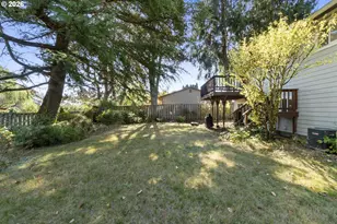 1009 SE Sweetbriar Ln, Troutdale, OR 97060 - Photo 32