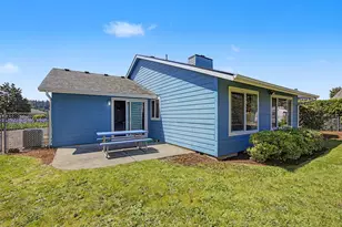 22713 SE Naomi Dr, Damascus, OR 97089 - Photo 38