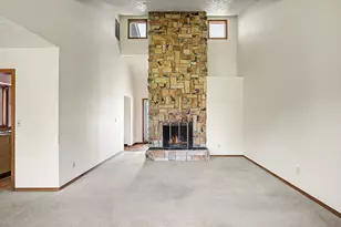 22713 SE Naomi Dr, Damascus, OR 97089 - Photo 6