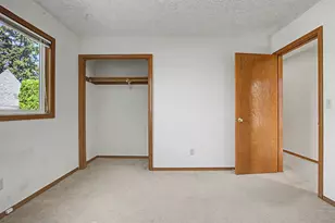 22713 SE Naomi Dr, Damascus, OR 97089 - Photo 28