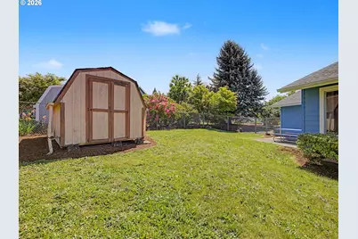 22713 SE Naomi Dr, Damascus, OR 97089 - Photo 40