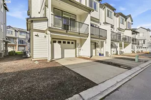 11745 SW Valencia Ln, Wilsonville, OR 97070 - Photo 32