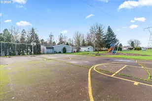 5050 Columbus St, Albany, OR 97322 - Photo 30