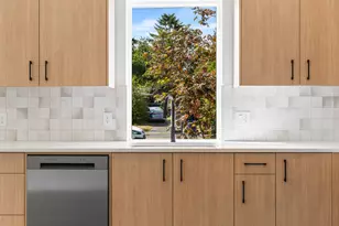 3863 N Willis Blvd, Portland, OR 97217 - Photo 6