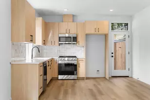 3863 N Willis Blvd, Portland, OR 97217 - Photo 4