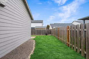 1254 Daylily St, Woodburn, OR 97071 - Photo 36