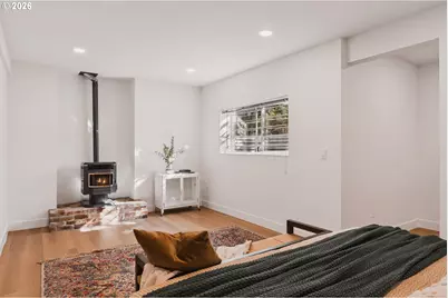 2015 SE Pine St, Portland, OR 97214 - Photo 38