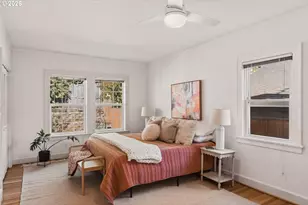 2015 SE Pine St, Portland, OR 97214 - Photo 20