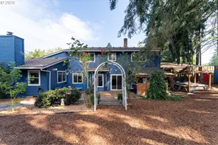 9480 SW Stallion Ct, Beaverton, OR 97008 - Photo 2