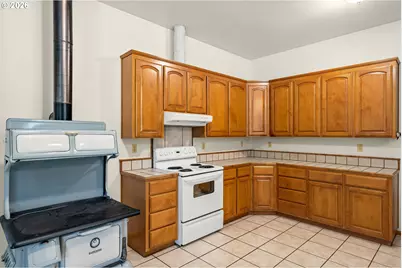 273 Fawn Ln, Azalea, OR 97410 - Photo 12