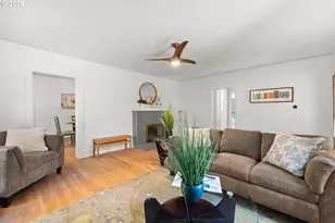 7738 SW 31st Ave, Portland, OR 97219 - Photo 8