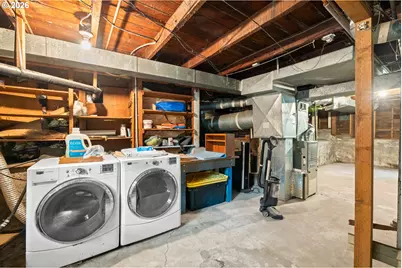 7738 SW 31st Ave, Portland, OR 97219 - Photo 36