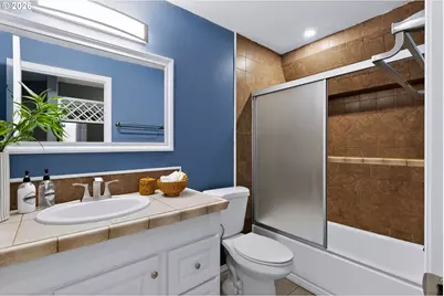 20447 Noble Ln, West Linn, OR 97068 - Photo 24