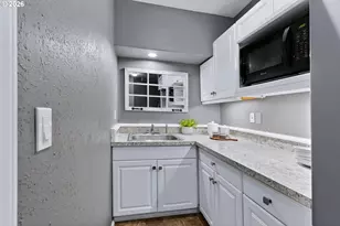 20447 Noble Ln, West Linn, OR 97068 - Photo 24