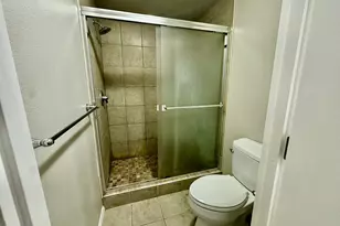 7612 SW Cresmoor Dr, Beaverton, OR 97008 - Photo 12