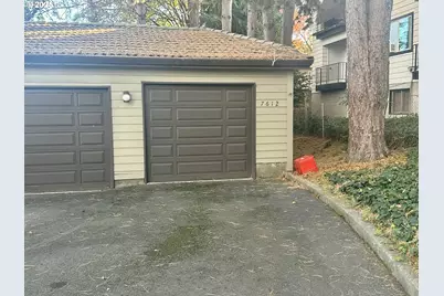 7612 SW Cresmoor Dr, Beaverton, OR 97008 - Photo 2