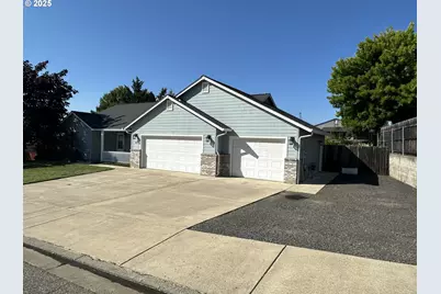 364 NW Teal St, Winston, OR 97496 - Photo 30